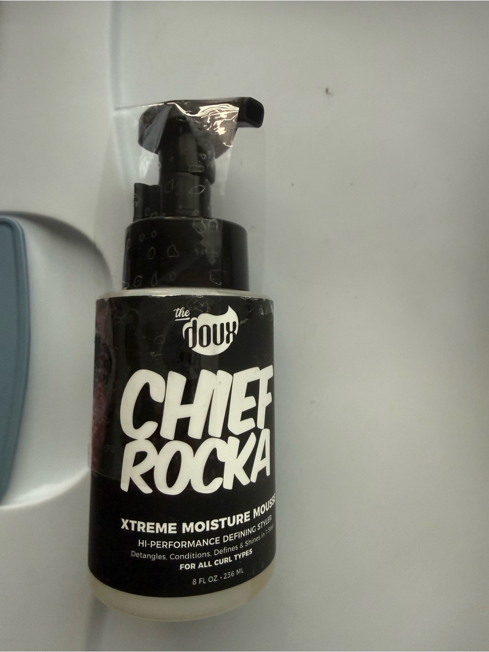 The doux Chief Rocka